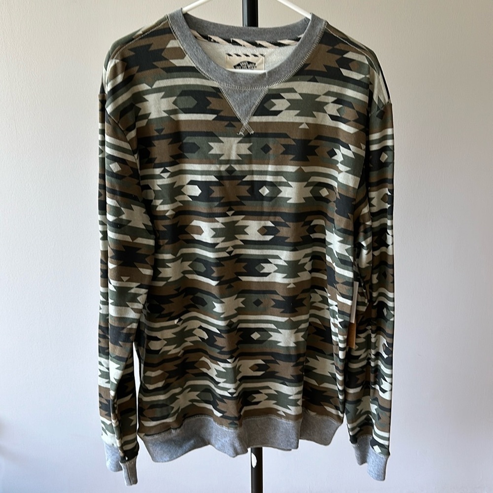 Vans men’s sweater, military colors, size large